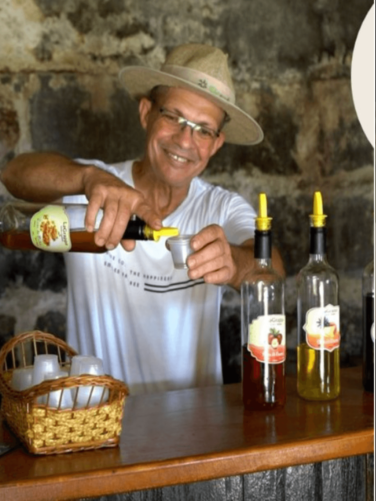 Renato Lovatel servindo na La Grappa